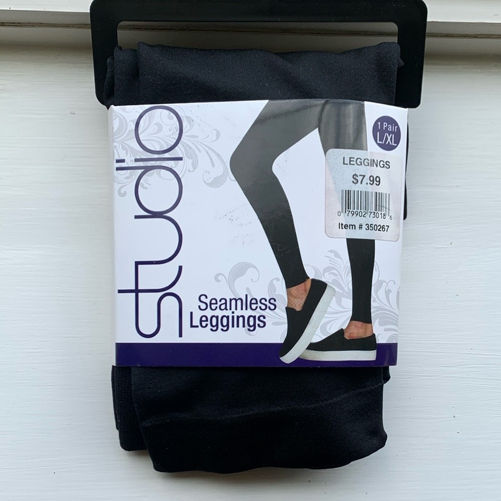 Studio Black Seamless Leggings